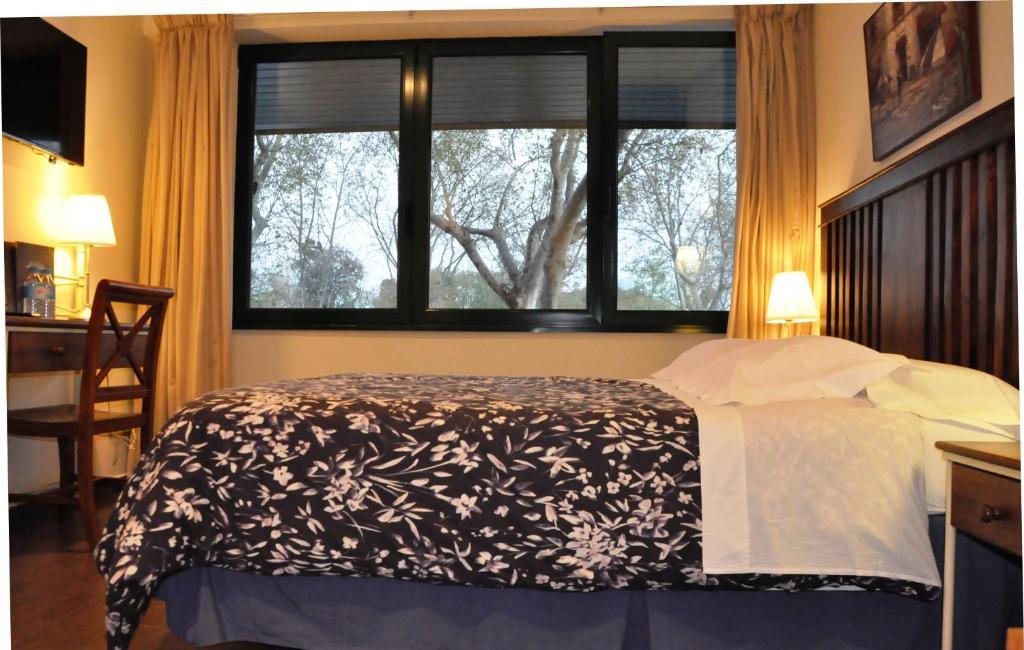 Hotel La Ciudadela Barcelona Zimmer foto